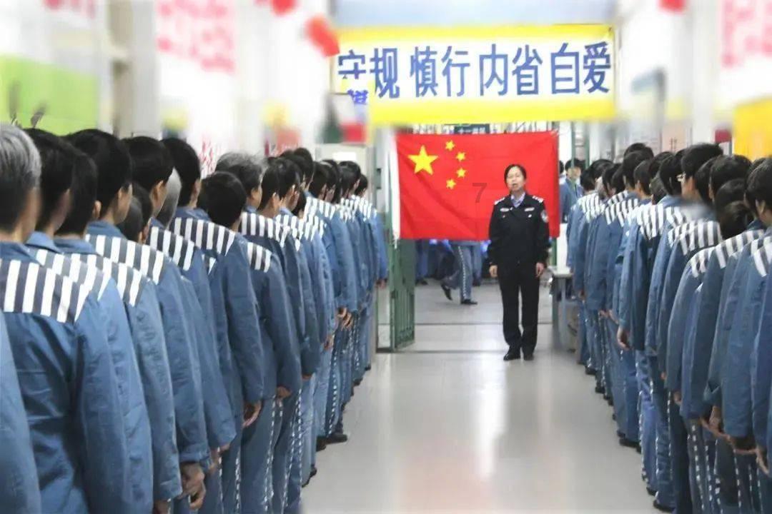 泡泡袖夏装